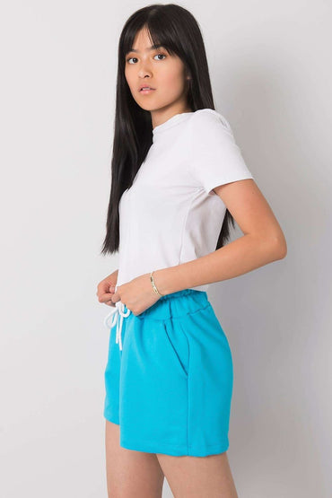 Shorts model 180903