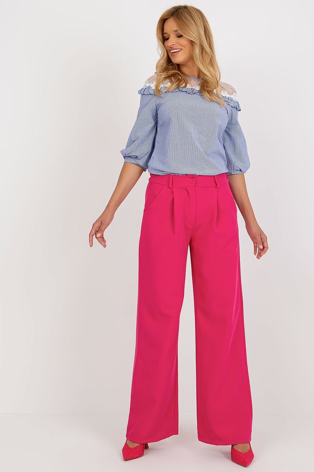 Women trousers model 181350