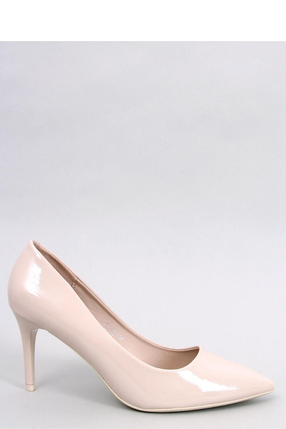 High heels model 181929