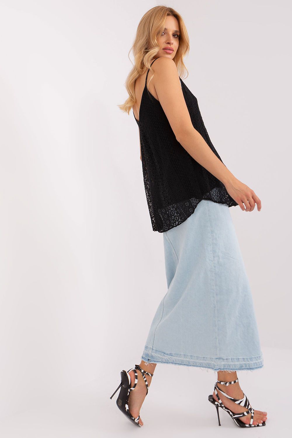Top model 182152