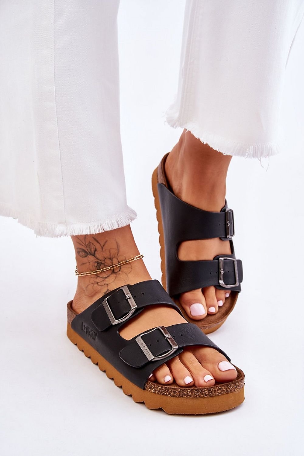 Flip-flops model 182380