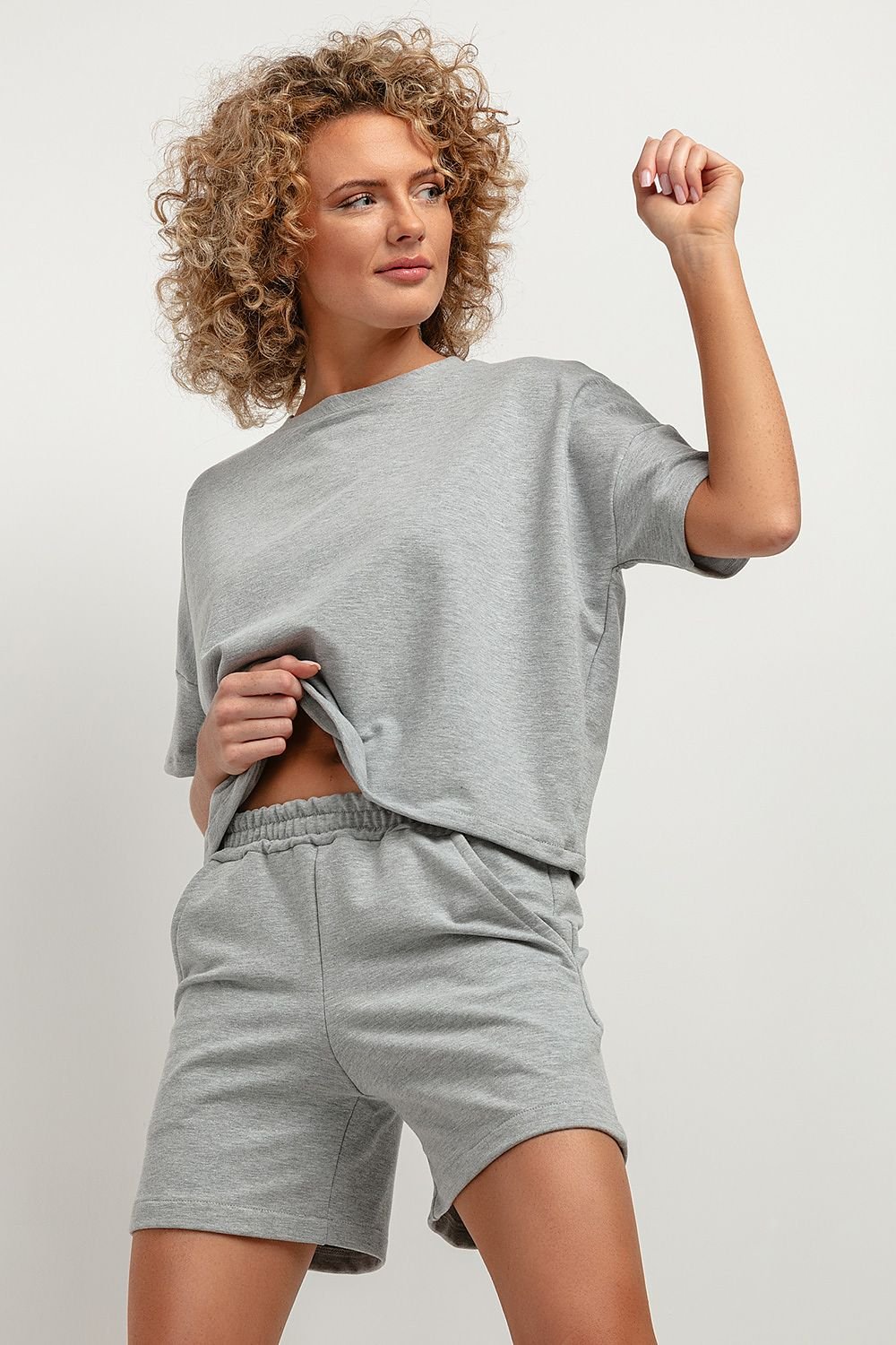 Shorts model 183185