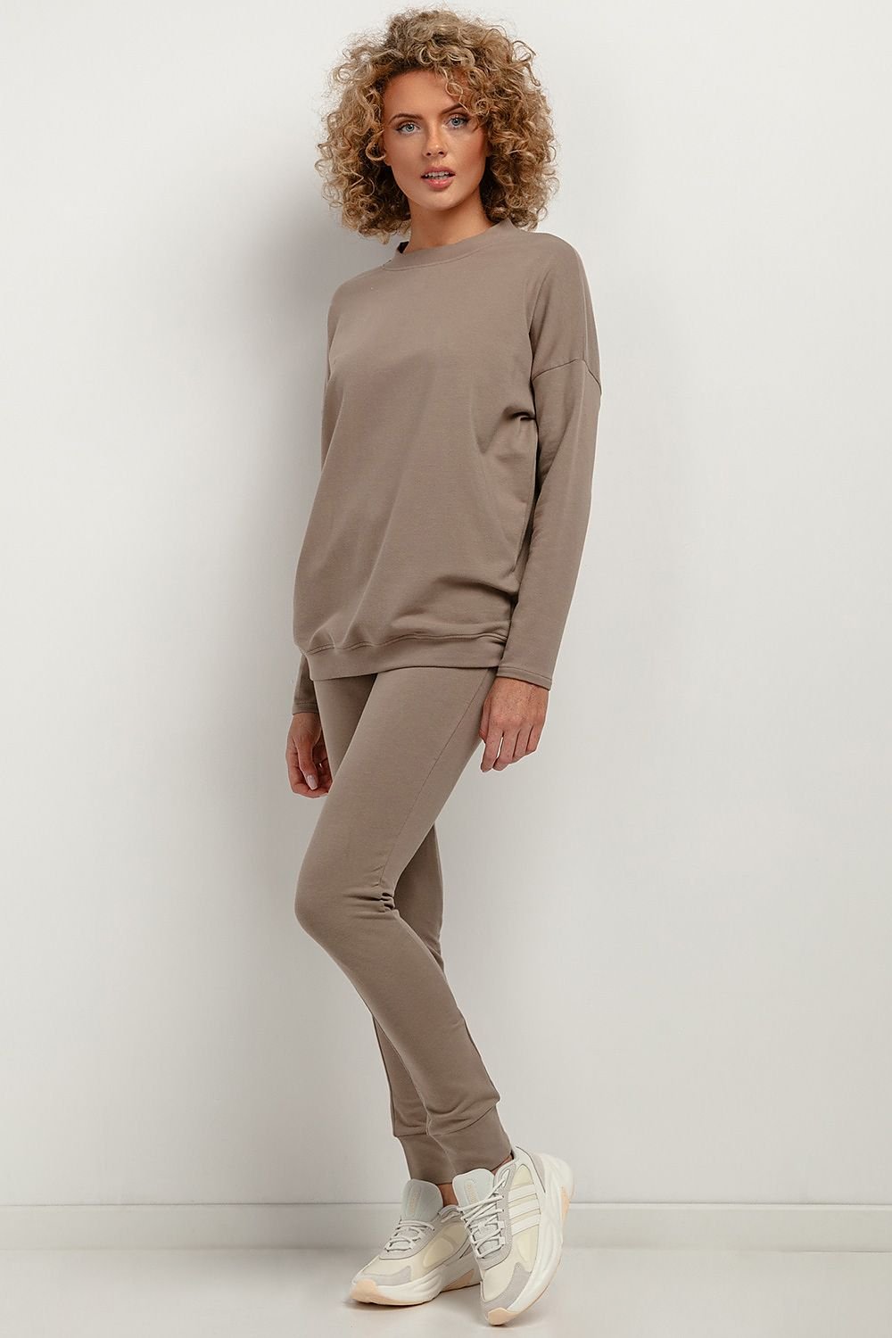 Tracksuit trousers model 183197