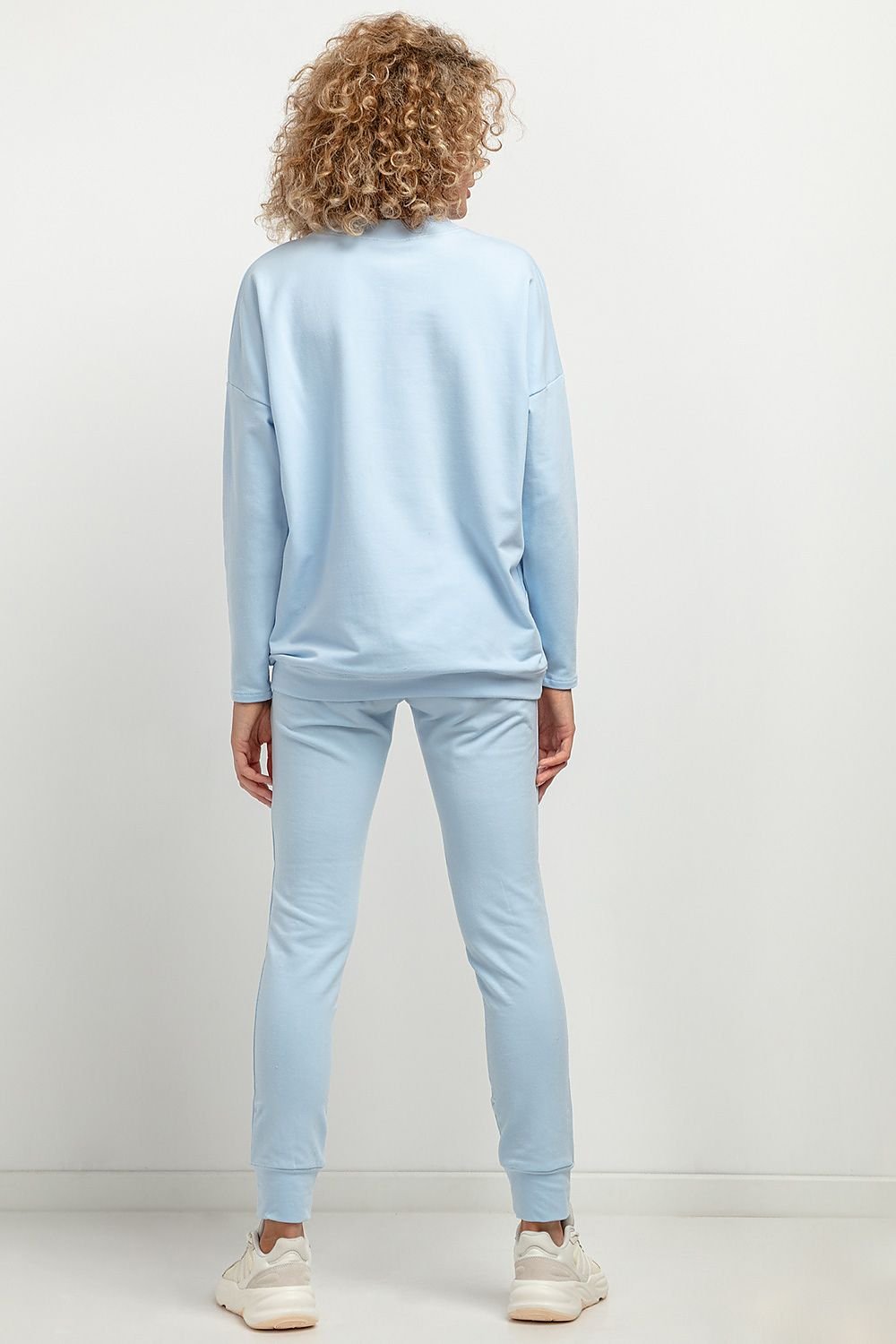 Sweatshirt model 183218