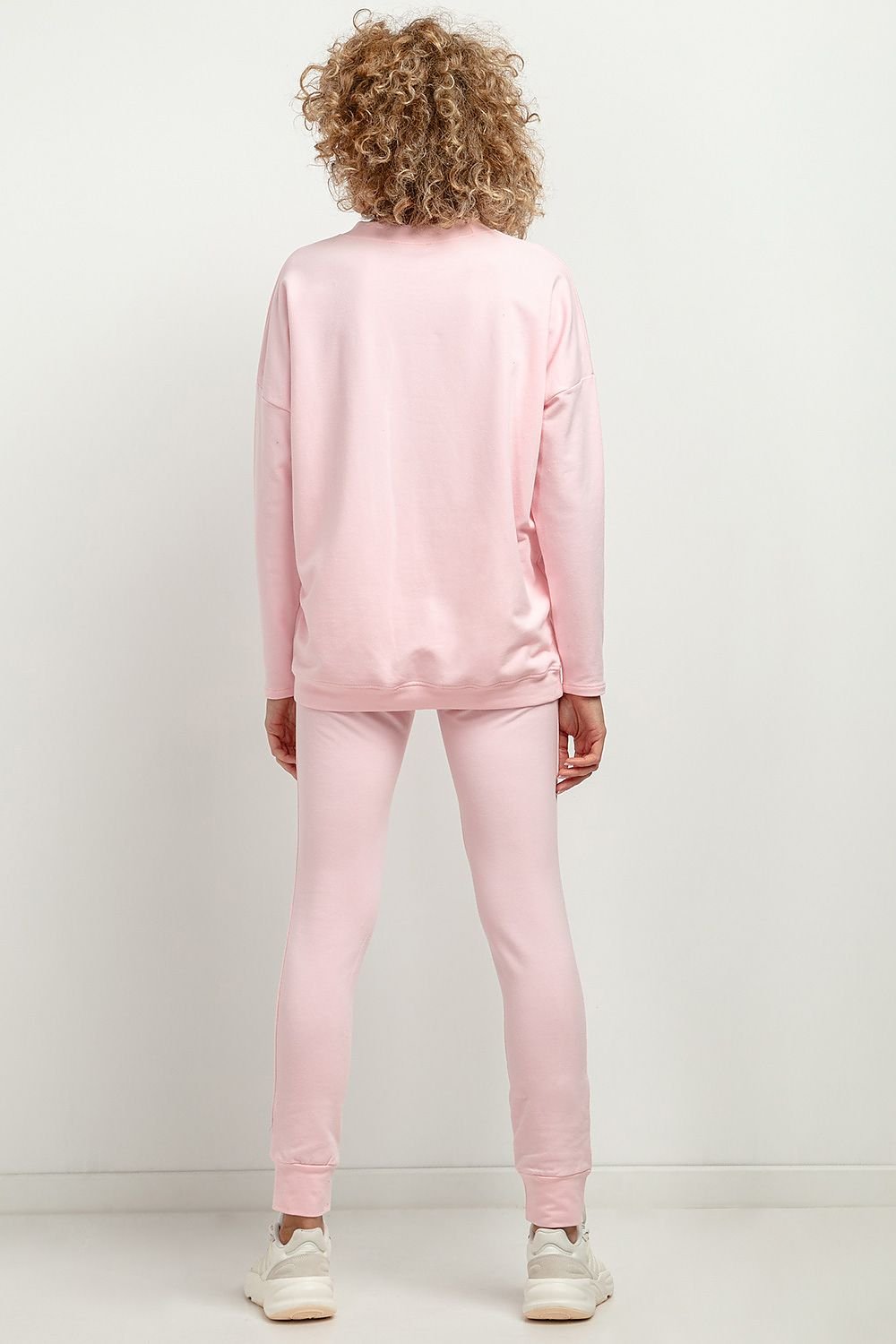 Sweatshirt model 183219