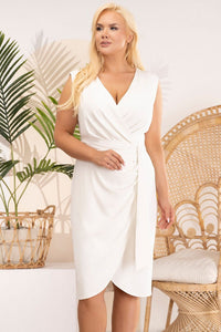 Plus size dress model 183395