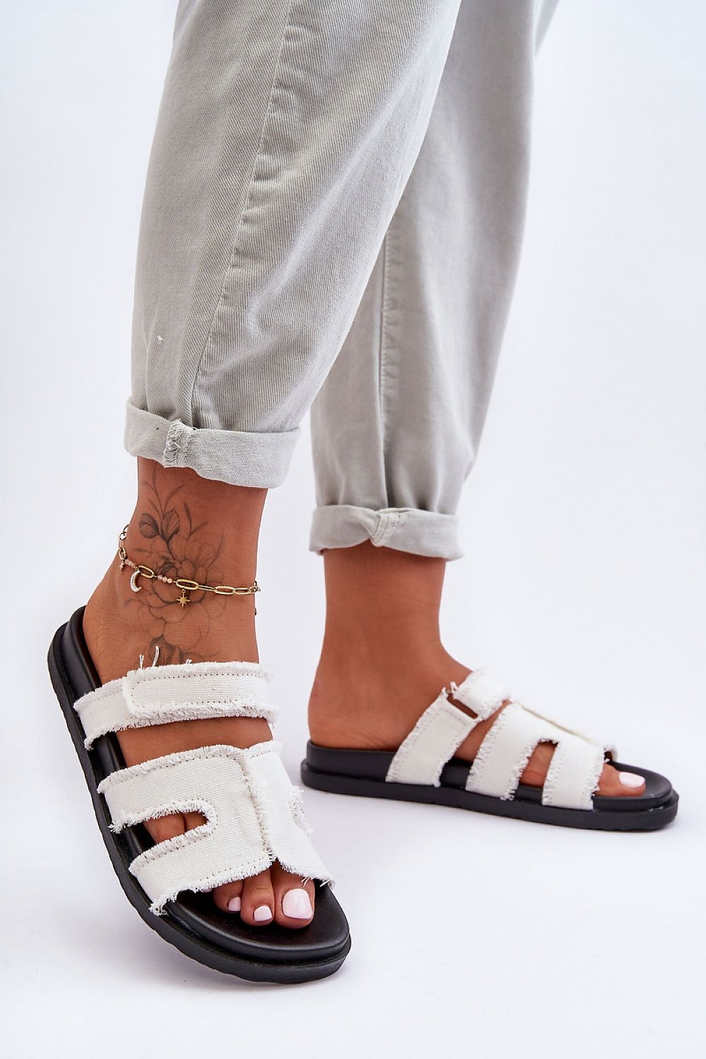 Flip-flops model 183455