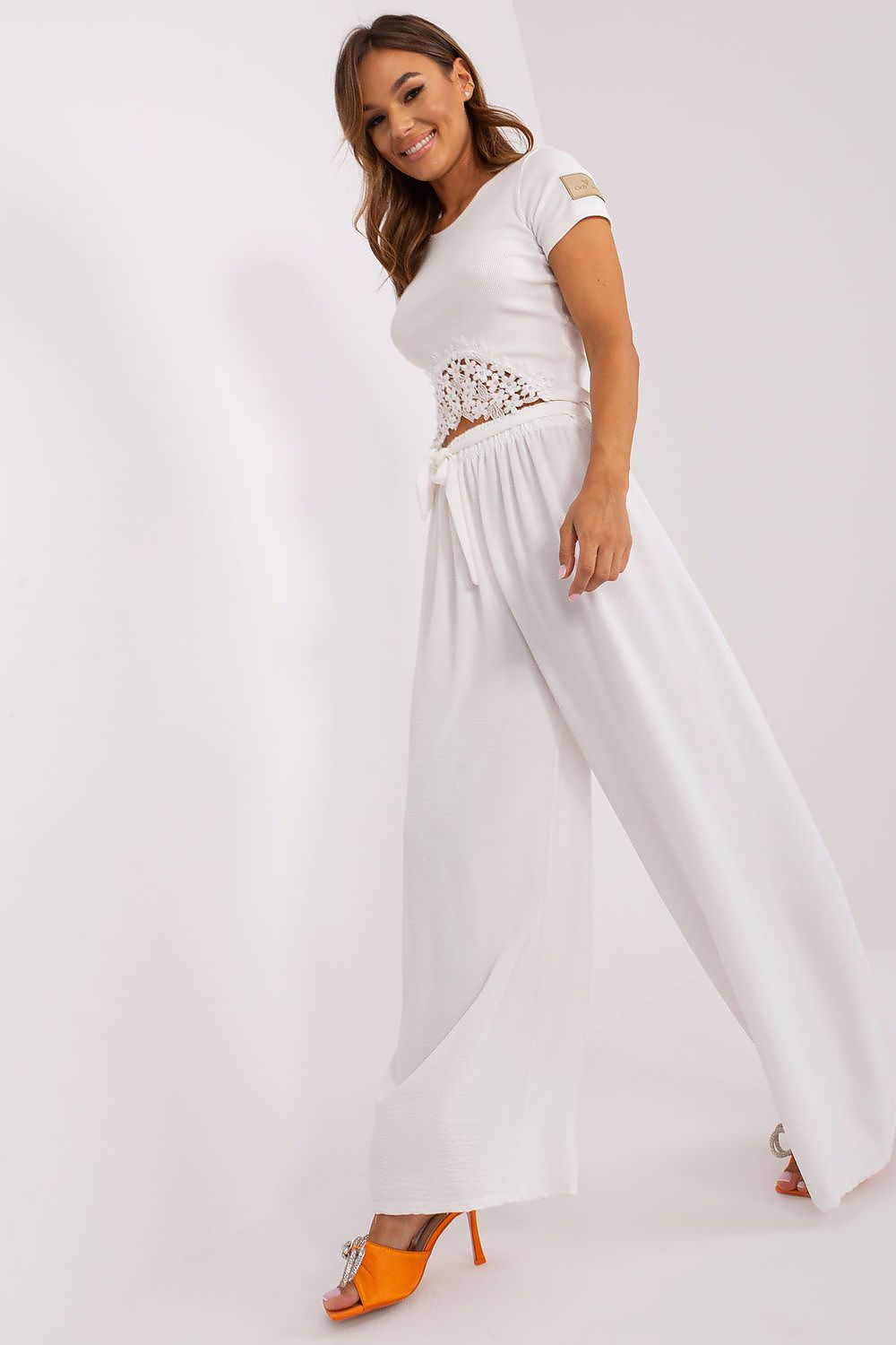 Women trousers model 183462