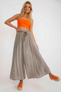 Women trousers model 183482