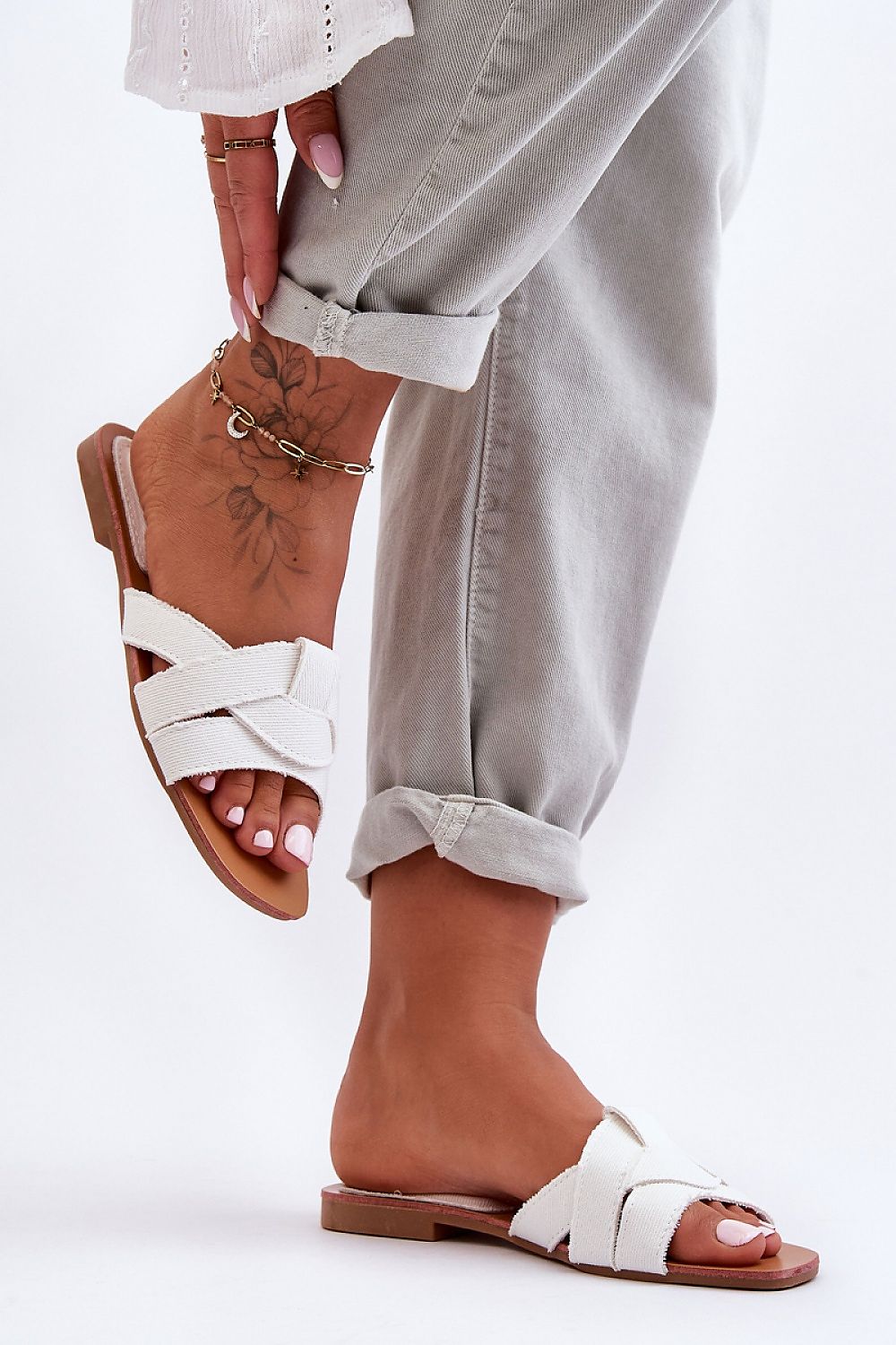 Flip-flops model 183490