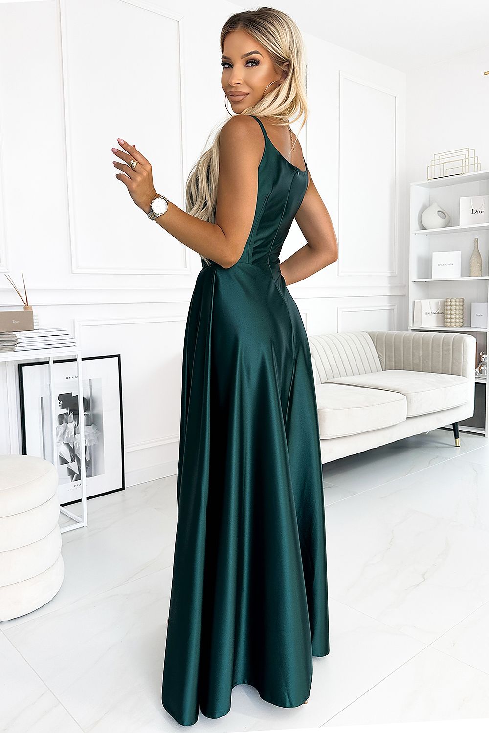 Long dress model 183707