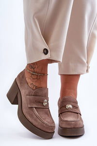 Heeled low shoes model 183948