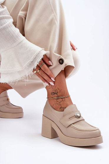 Heeled low shoes model 183949