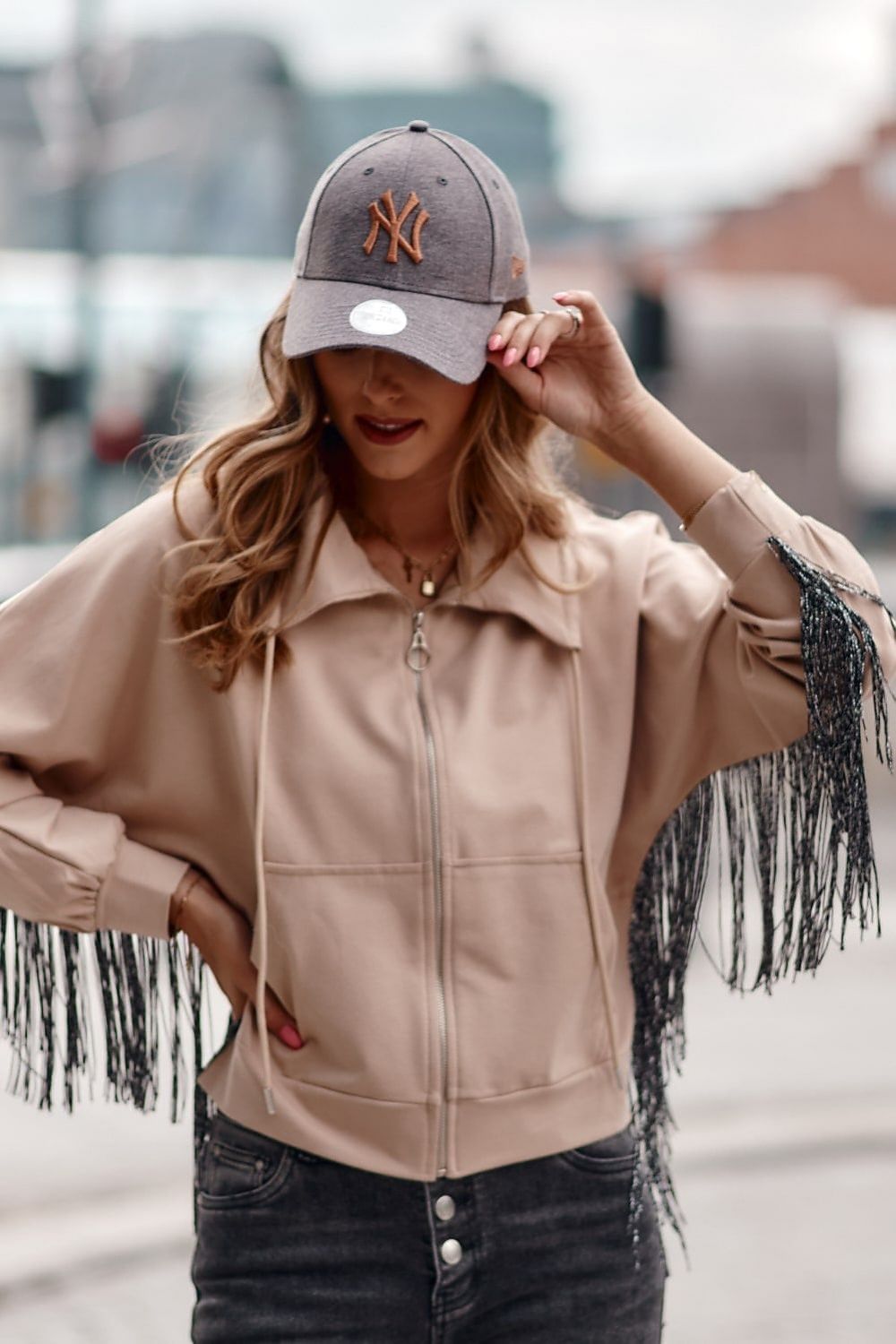 Sweatshirt model 184161