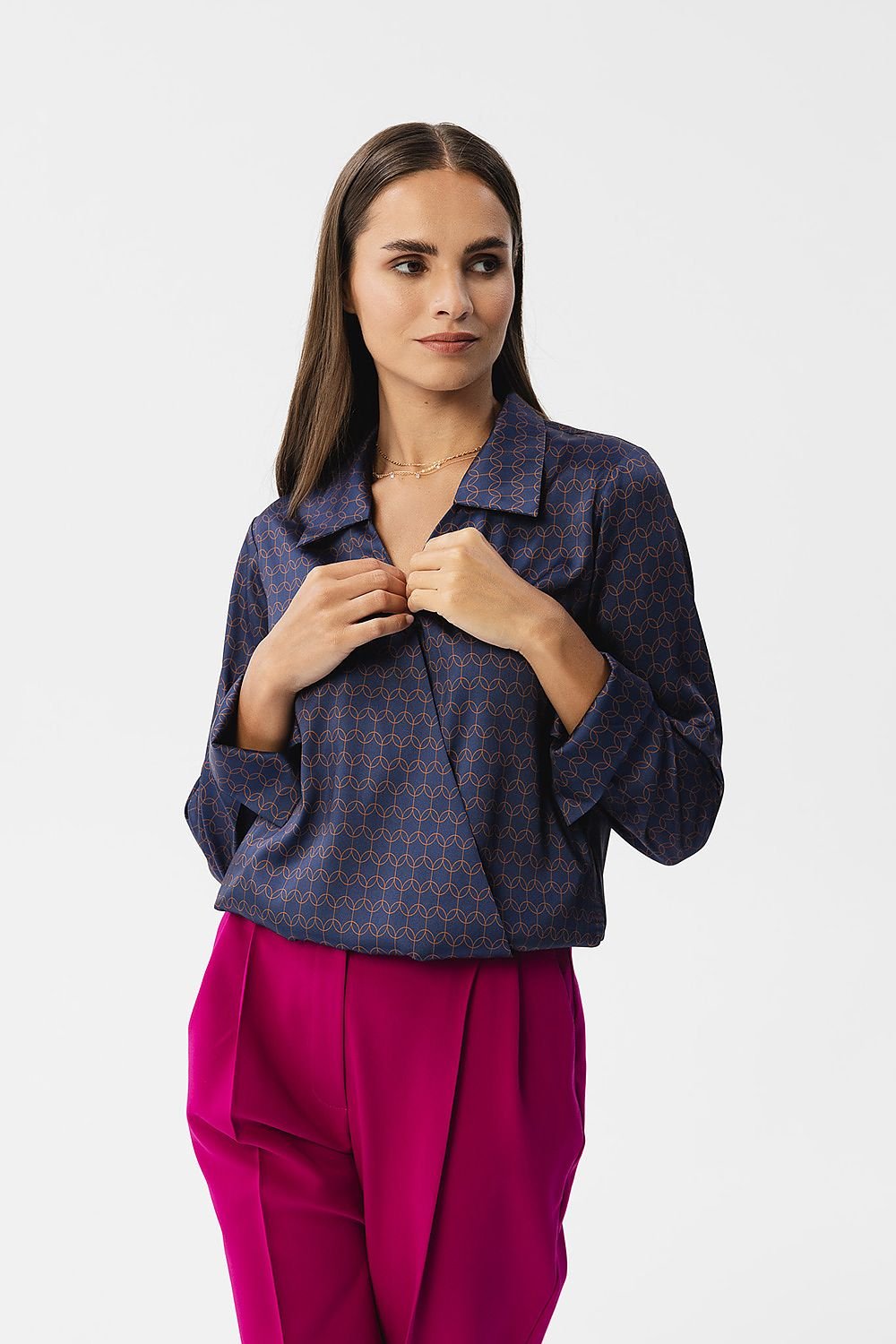 Blouse model 185092
