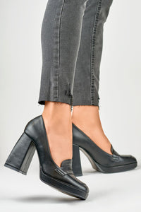 Heel pumps model 185398