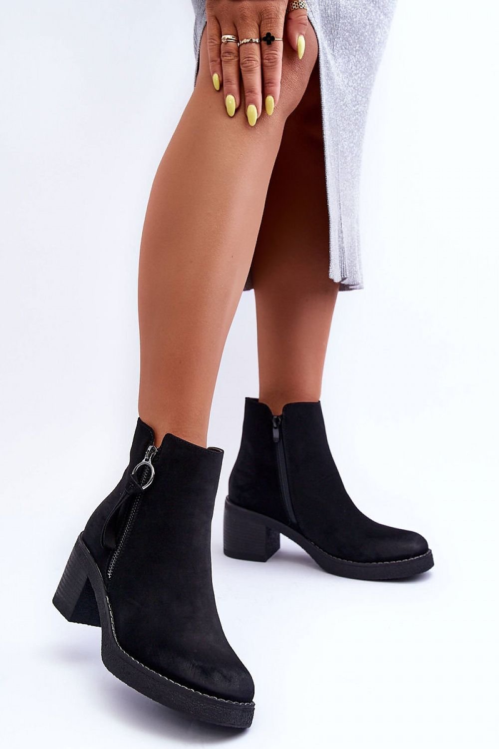 Heel boots model 185446