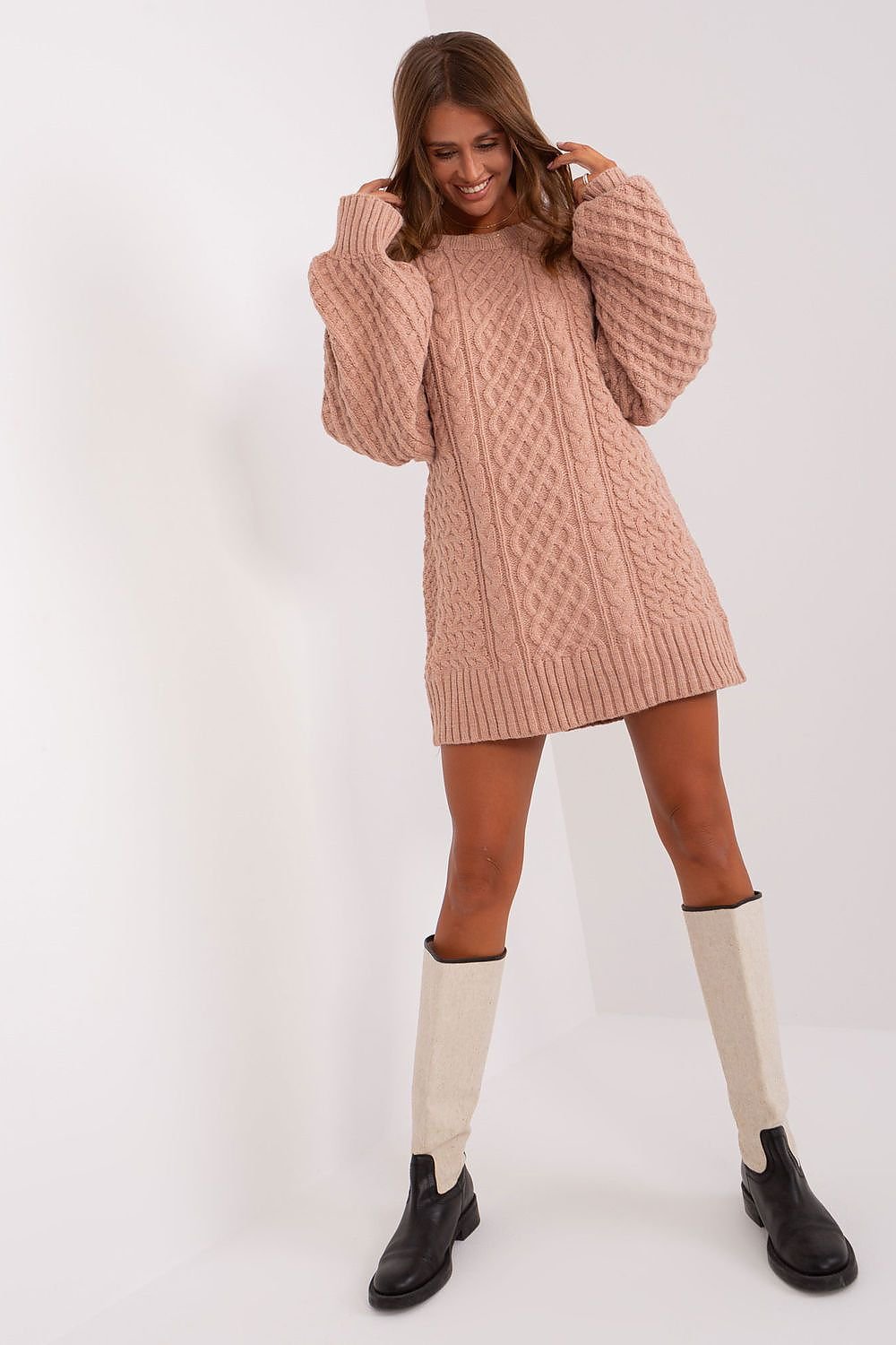 Long jumper model 185736
