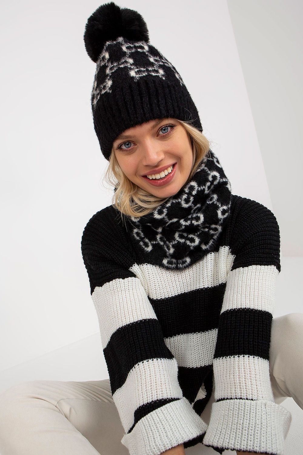 Infinity Scarf model 185920