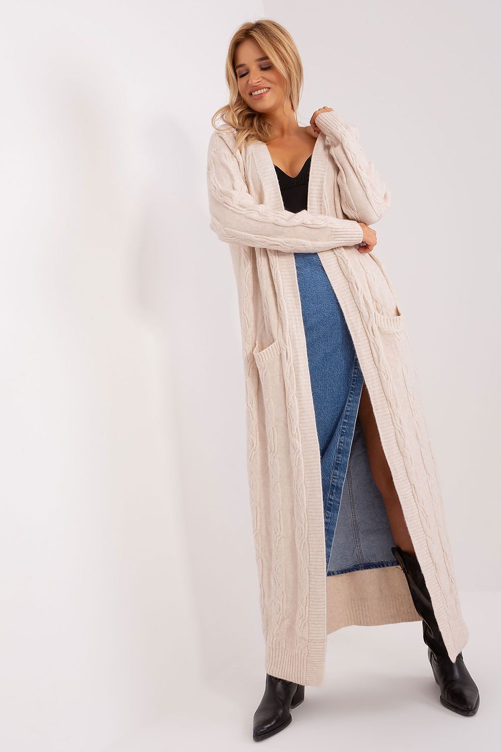 Cardigan model 185966