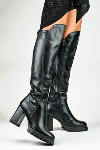 Heel boots model 186439