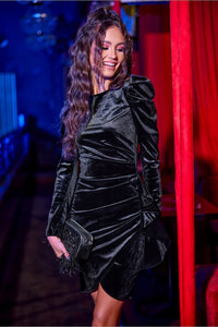 Short dress model 186650