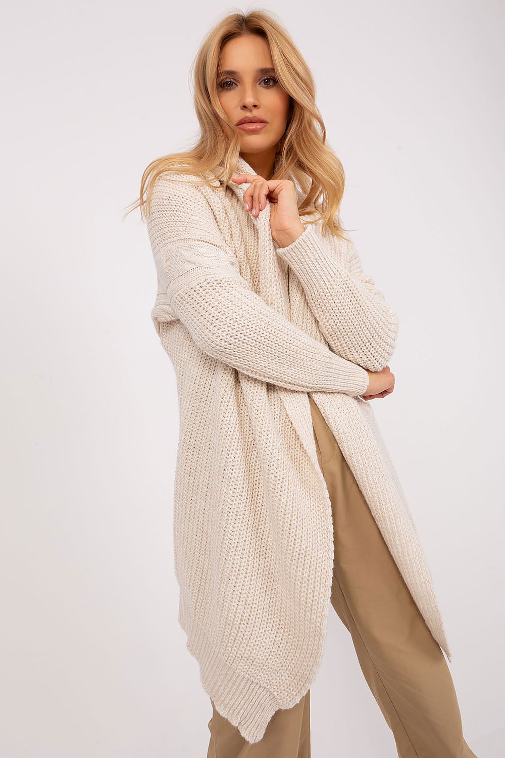 Cardigan model 186808