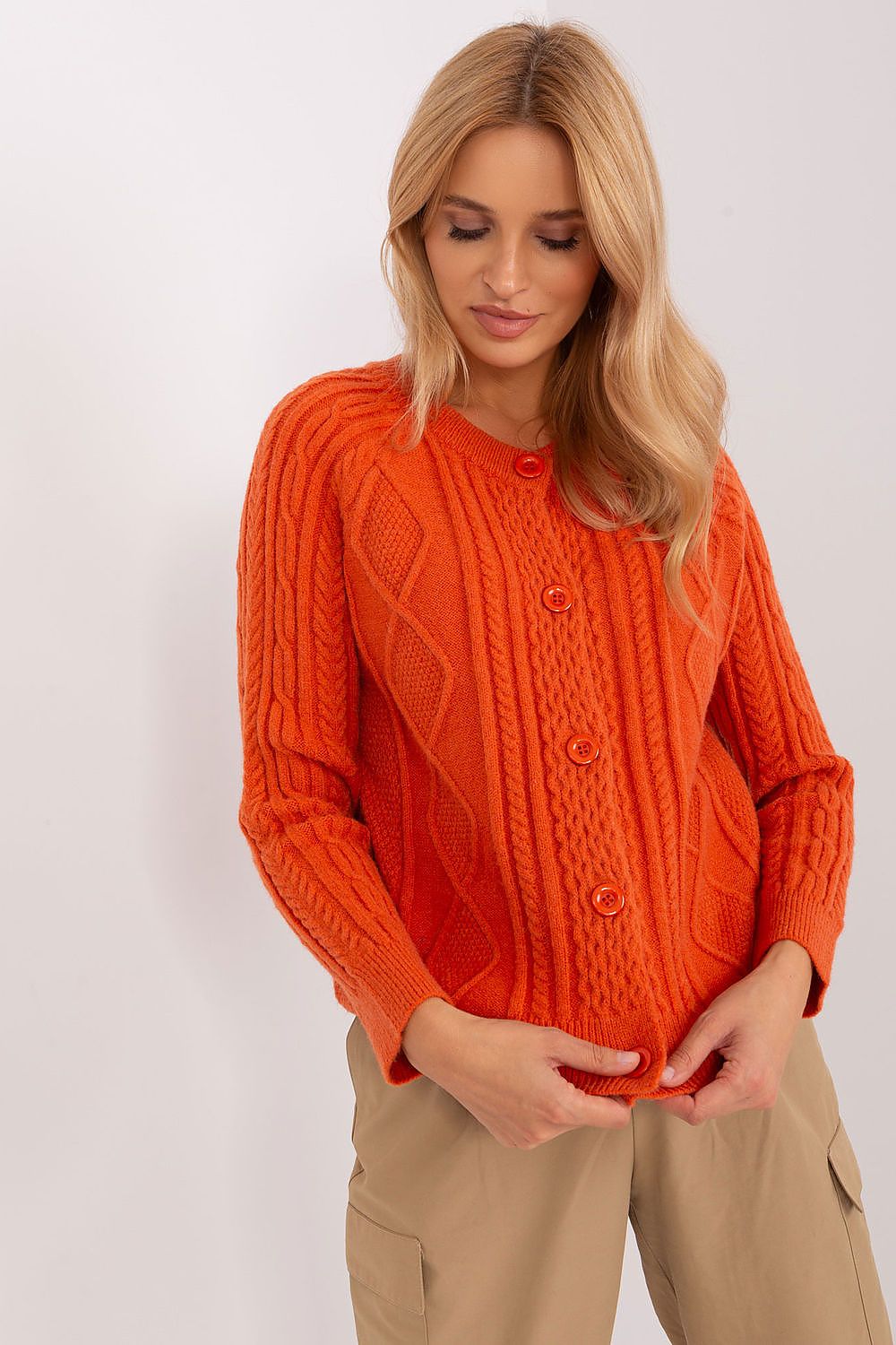 Cardigan model 186821